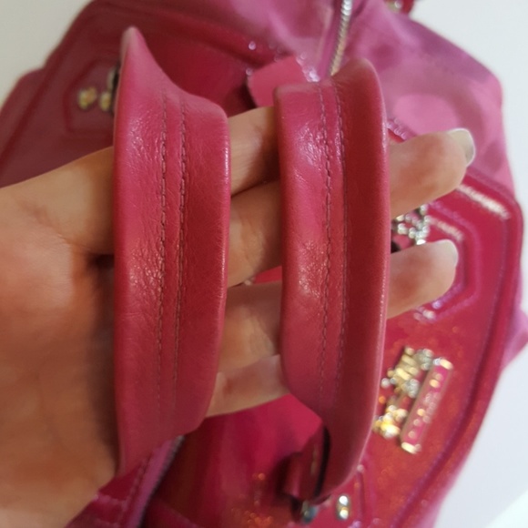 *SOLD* Signature Coach Bag - Picture 6 of 7